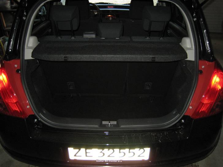 Suzuki Swift GLS billede 8