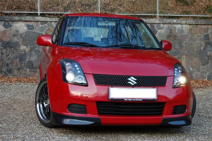 Suzuki Swift 1,5 5D billede 1