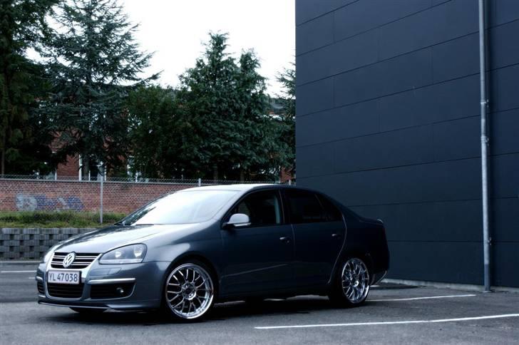 VW Jetta 1.9 TDi SOLGT billede 3