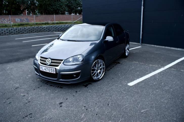 VW Jetta 1.9 TDi SOLGT billede 4