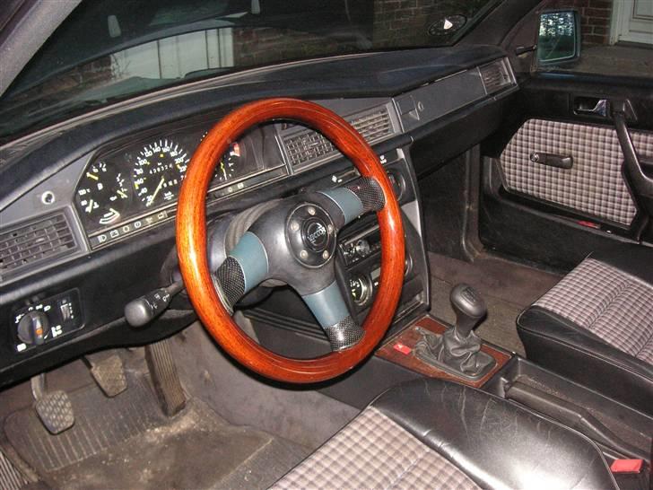 Mercedes Benz 190E 2.3 - 16V billede 10