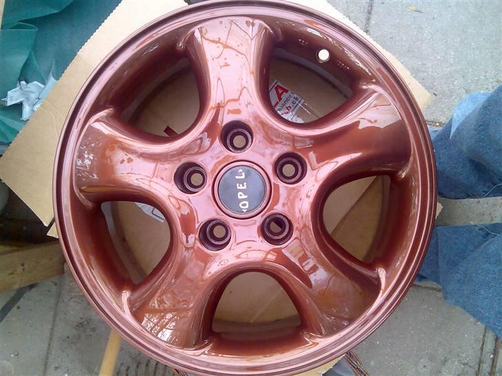 Opel vectra st. - crobracover fave på standard alufælge til vectra b(-;(bilensfave) billede 6