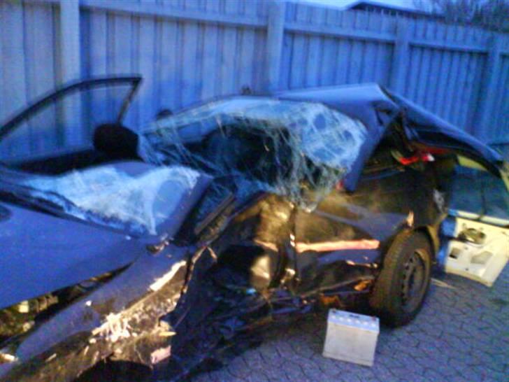 Toyota corolla turbo solgt - tja sådan endt den efter den bliv solgt :( billede 16