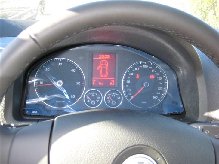 VW Golf V Variant TDI 140 SOLGT - Den er jo ikke NY. den er jo brugt 9 km. billede 3