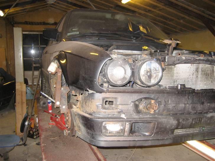 BMW E30 Touring stjålet billede 8