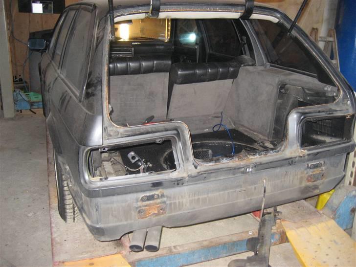 BMW E30 Touring stjålet billede 13