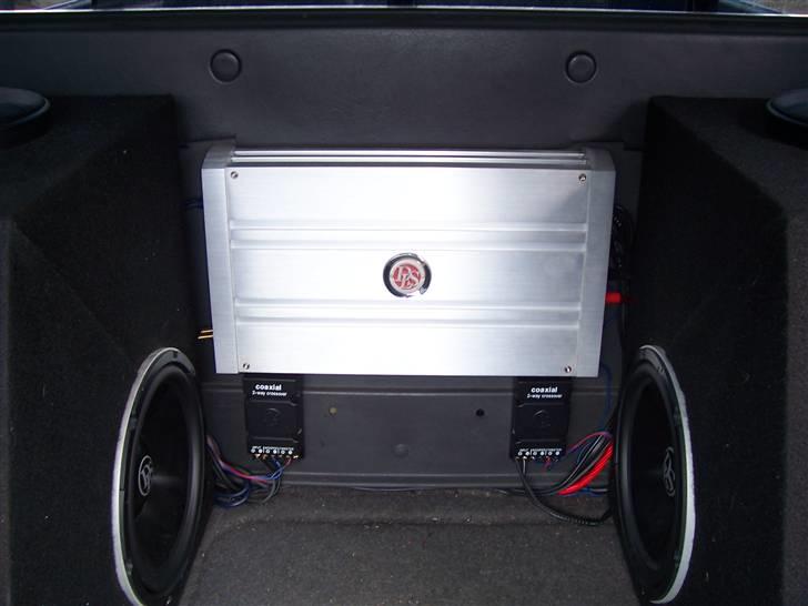 Mazda B2000 "solgt" billede 3