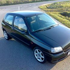 Renault Clio 1,4S #Skrottet#
