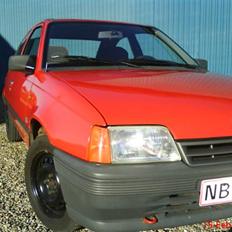 Opel Kadett(Stjålet og brændt)
