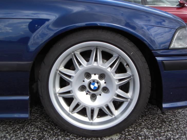 BMW 325i coupe billede 9