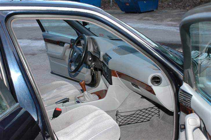 BMW 518i Executive SOLGT billede 3