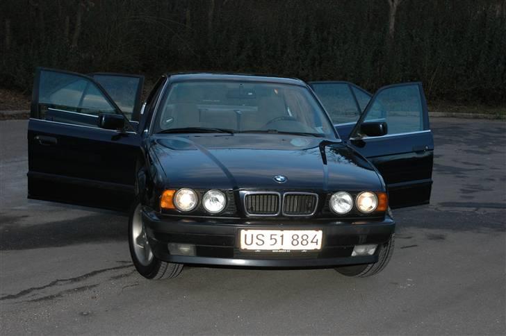 BMW 518i Executive SOLGT billede 4