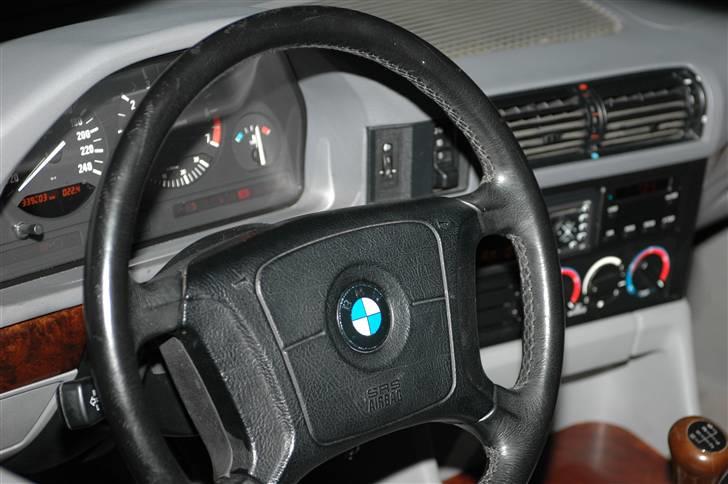 BMW 518i Executive SOLGT billede 7