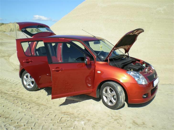 Suzuki swift 1,5 GLX SMADRET billede 7