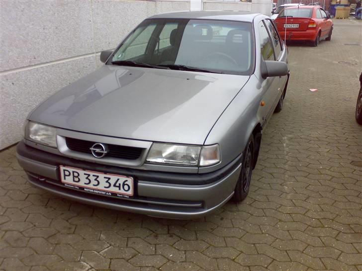 Opel Vectra A (solgt) billede 6
