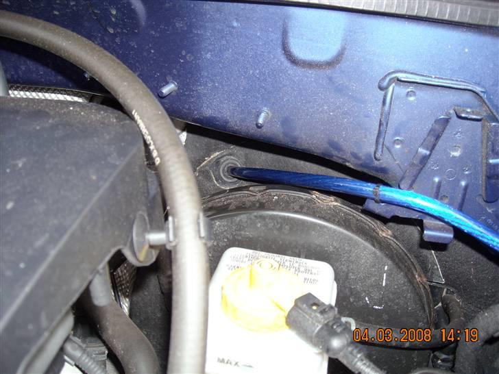 Seat Leon - Strømkabel til forstærker hvis nogen sku være i tvivl... billede 10