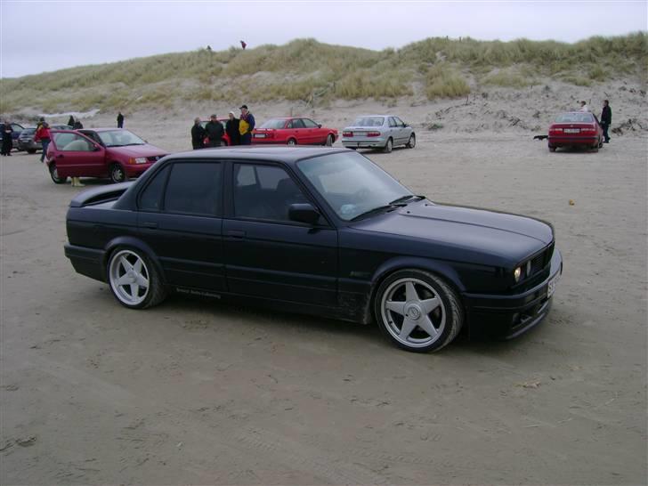 BMW E30 325i billede 6