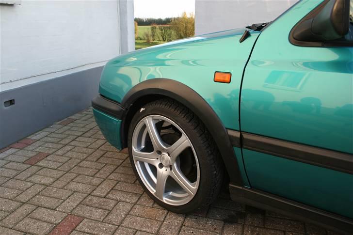 VW Golf 1,9 GTD - solgt - billede 4