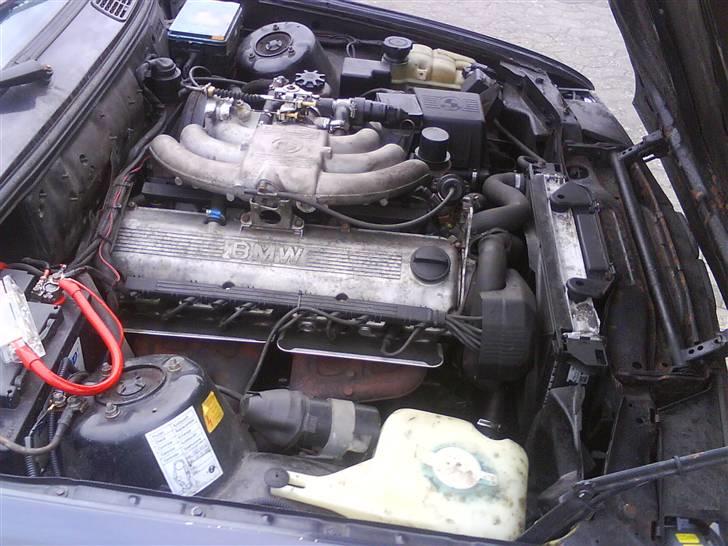 BMW 325i SOLGT billede 7