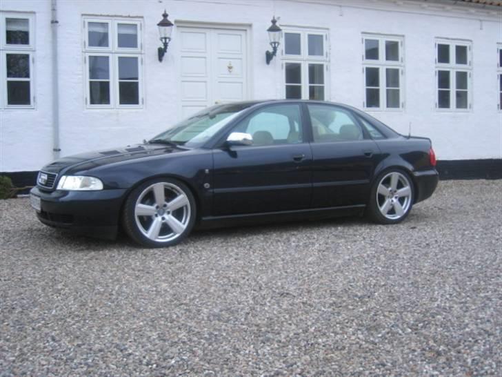 Audi a4 1,9tdi SOLGT billede 1