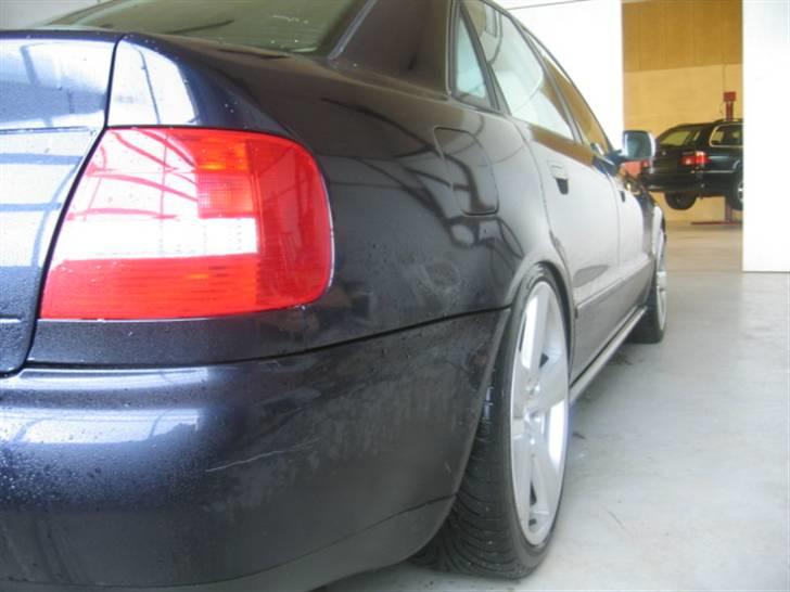 Audi a4 1,9tdi SOLGT billede 4