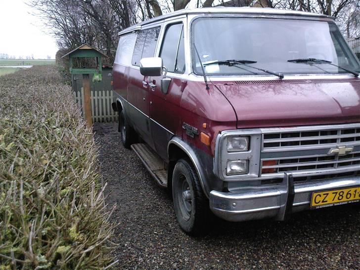 Chevrolet G20 chevy van solgt :'( billede 3