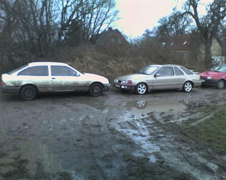 Ford sierra xr4i - der kan se forskellen på en standart sierra og min sports vogn billede 8