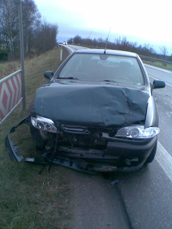 Citroën Xsara VTS Coupé - Kvinder og biler billede 13