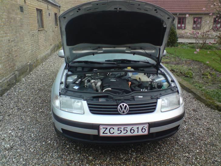 VW Passat SOLGT billede 8