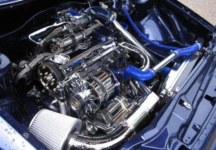 VW Golf - Sådan ser den nye motor ud. :-D billede 6