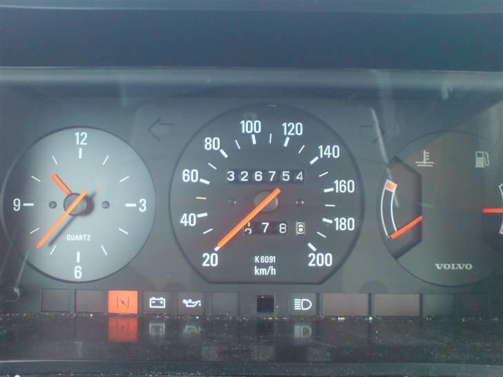 Volvo 240 GL - U.S. version     billede 12