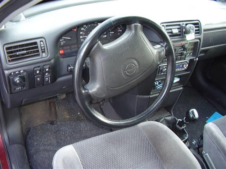 Opel vectra a (solgt) billede 4