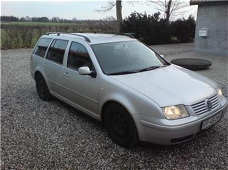 VW Bora Highline Variant billede 1