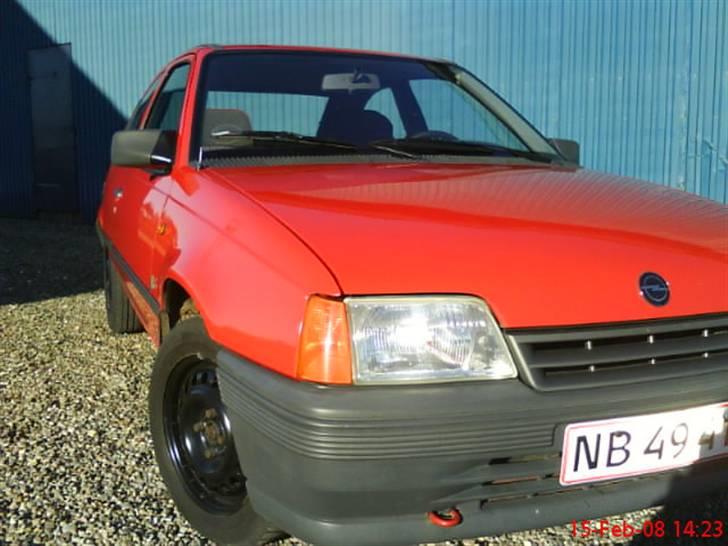 Opel Kadett(Stjålet og brændt) billede 2