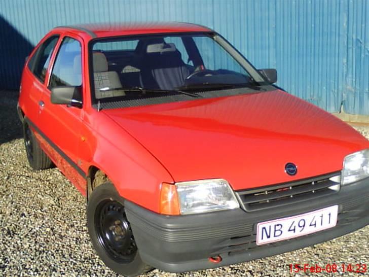 Opel Kadett(Stjålet og brændt) billede 3