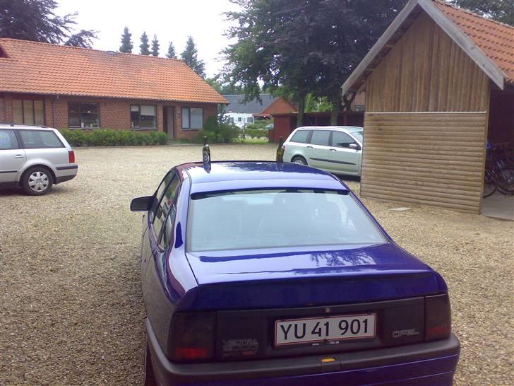 Opel Vectra 2000 4x4 billede 2