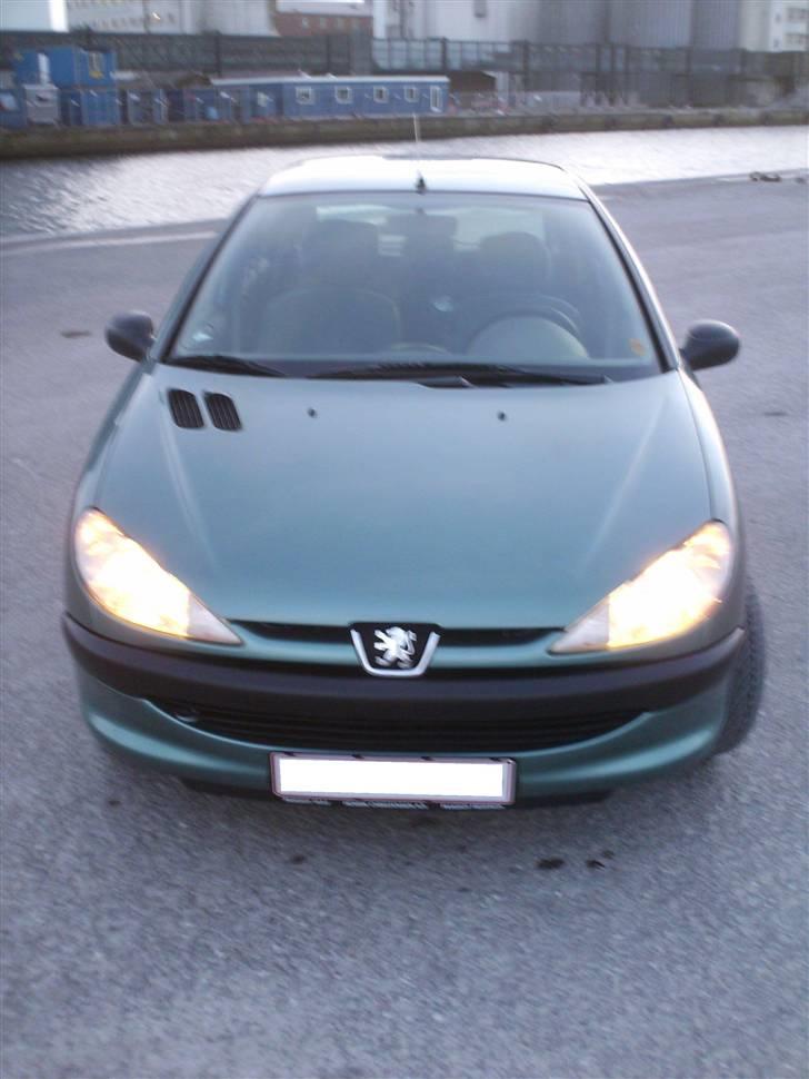 Peugeot 206 billede 1