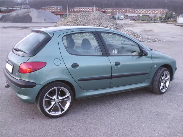 Peugeot 206 billede 3