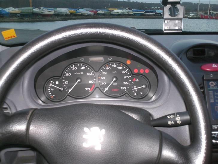 Peugeot 206 billede 14