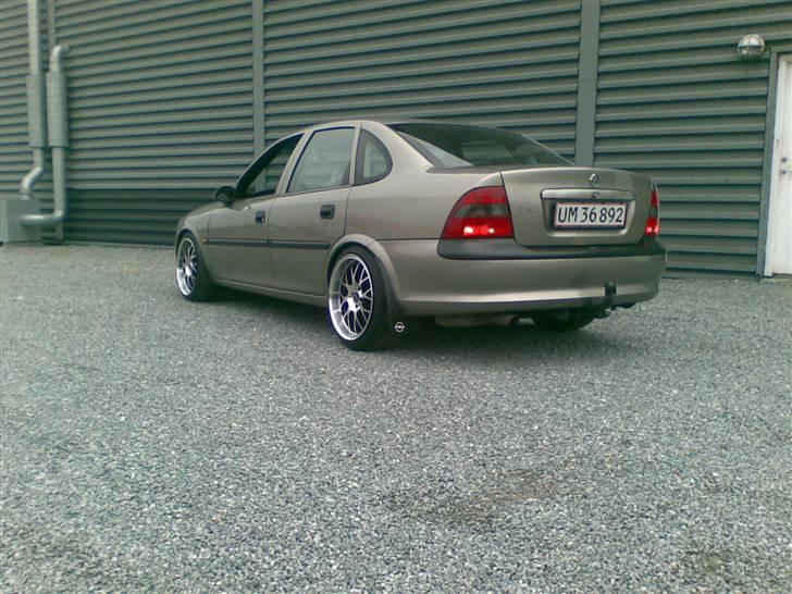 Opel vectra b 1,8 16v solgt! billede 10