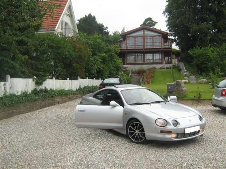 Toyota Celica ST202 GT - Lækker vinkel billede 1