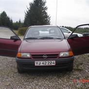 Opel Astra SOLGT