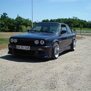 BMW e30 325e m30