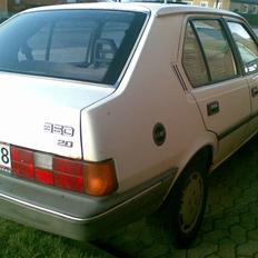 Volvo 360gl        ´´SOLGT´´