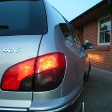 Peugeot 406 St. car