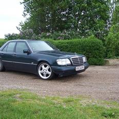 Mercedes Benz 250 D Solgt :´(