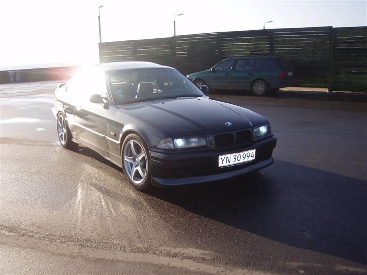 BMW 318is Coupé Solgt billede 1