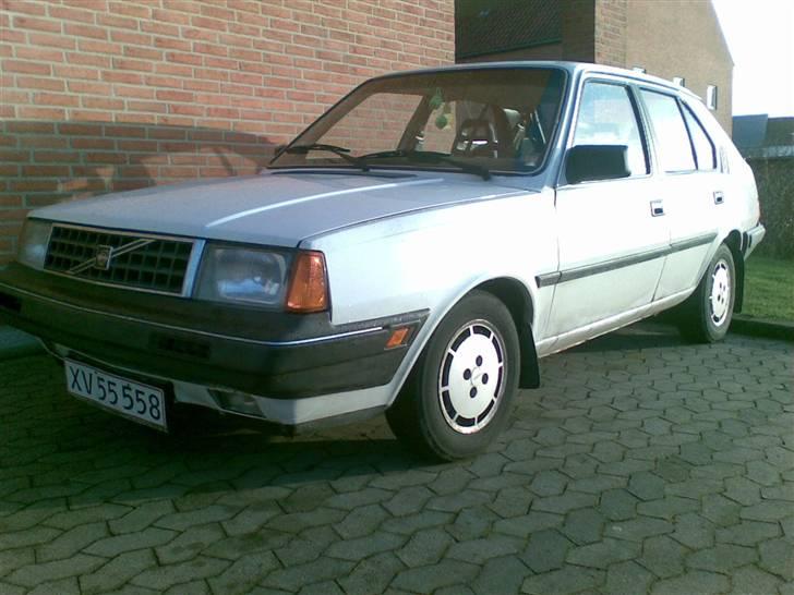 Volvo 360gl        ´´SOLGT´´ billede 1