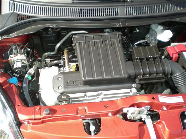 Suzuki swift 1,5 GLX SMADRET billede 10