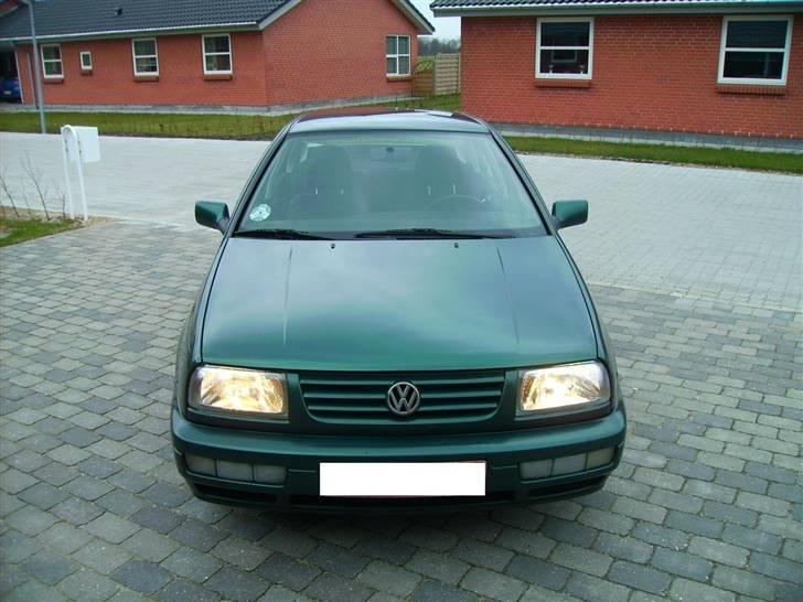 VW Vento billede 1